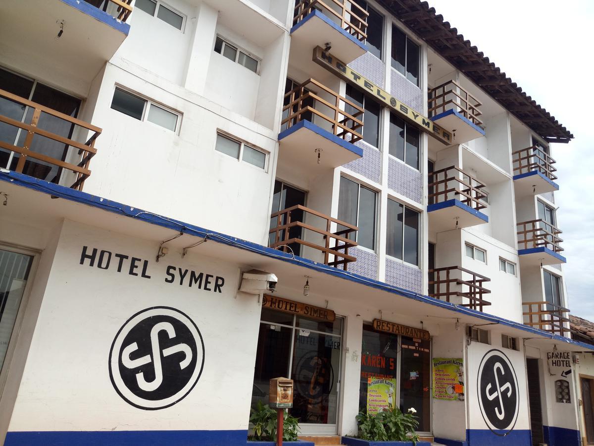 Hotel Symer Чигнауапан Екстериор снимка